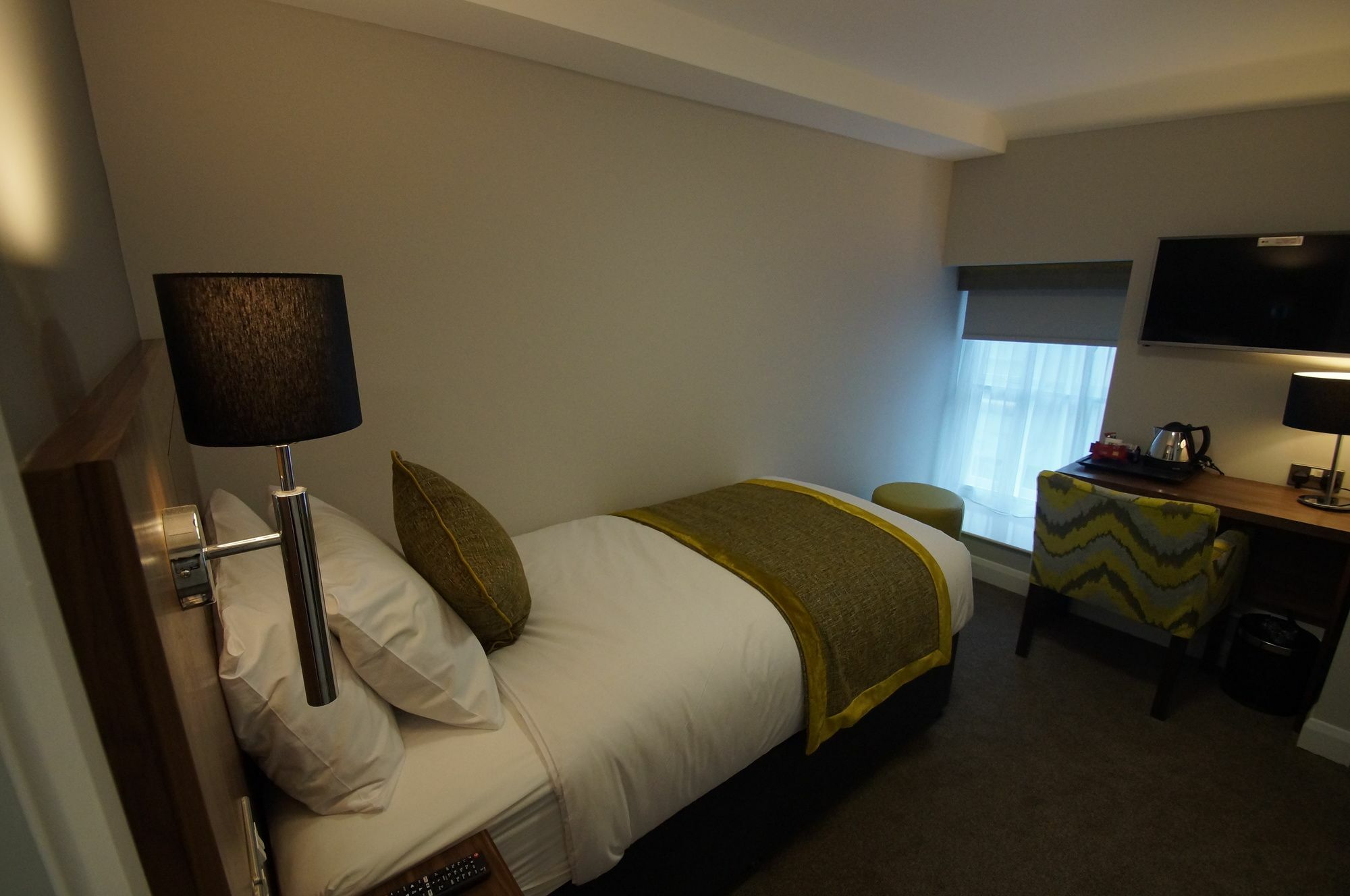 New Park Hotel كرمرثن المظهر الخارجي الصورة